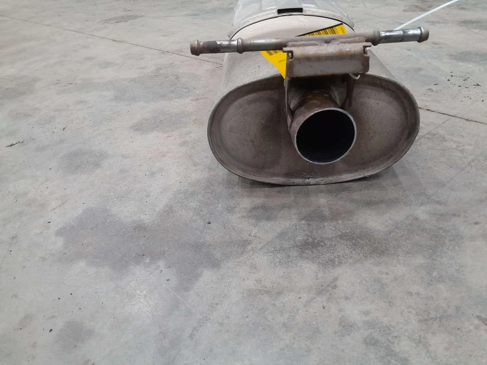 17-22 GMC Canyon Chevy Colorado 3.6L Exhaust Muffler OEM 84123642 Genuine Part - Image 2 of 4