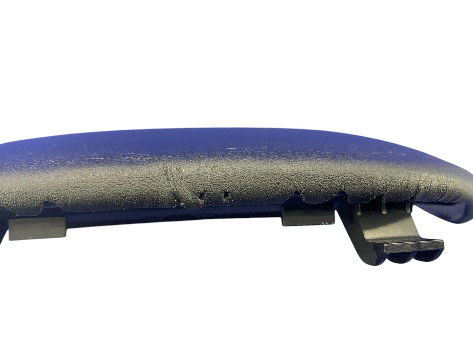 2017-2024 MASERATI LEVANTE FRONT UPPER SPEEDOMETER TRIM COVER PANEL 670043348