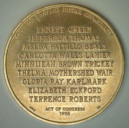 Little Rock Medal Commemorative Little Rock Central High School Desegregation - Picture 2 of 2