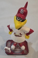 St Louis Cardinal's Springy Logo Base Fredbird Mascot Bobble See Description