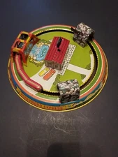 Vintage MARX Tin Honeymoon Express Wind Up Toy Train Scene - Works!