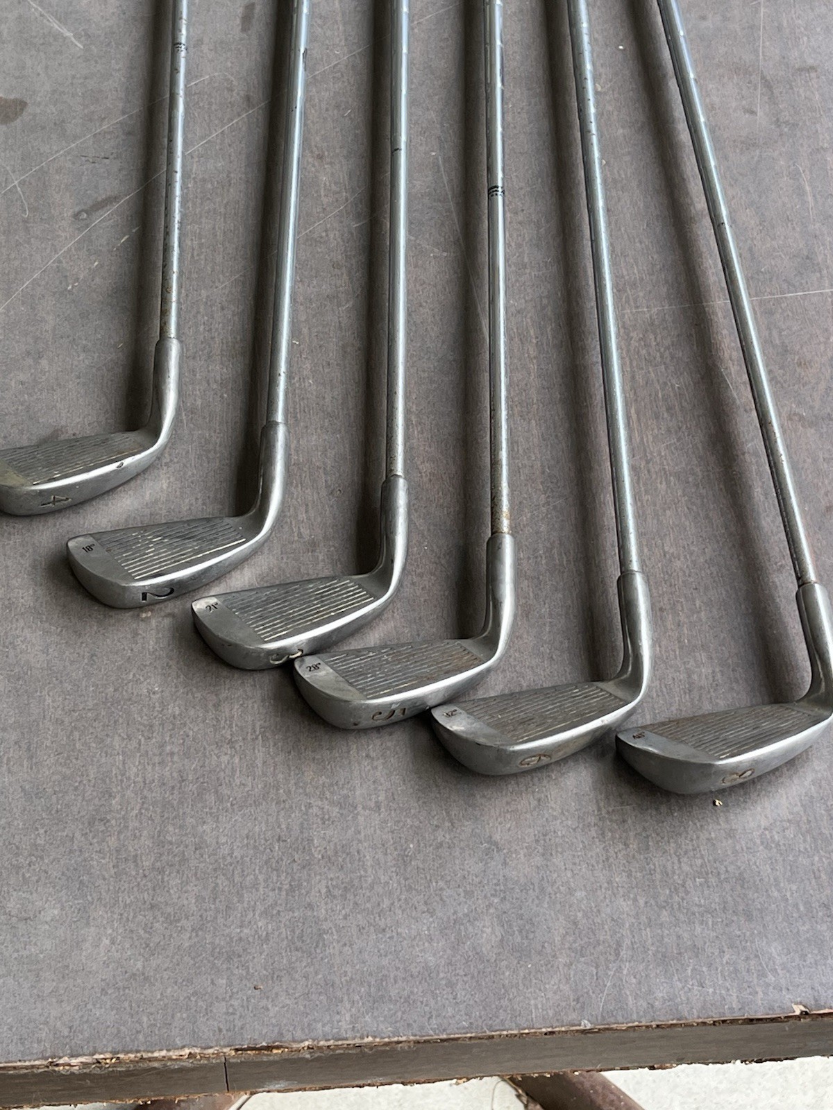 Set Of Irons Pro Acer Series Flow Weight Design Irons 2-8 (n