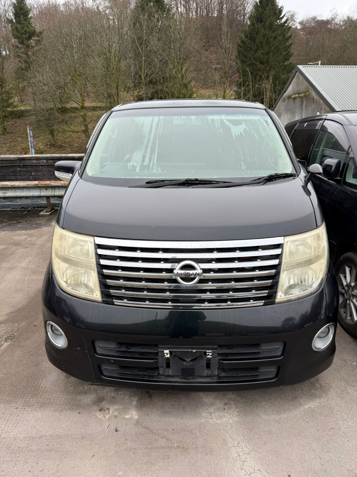 Nissan Elgrand E51 2002–2010 | Breaking | All Parts Available | 1x wheel nut