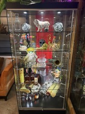 DISPLAYS2GO Glass Floor Standing Lockable Illuminated Retail Display Case
