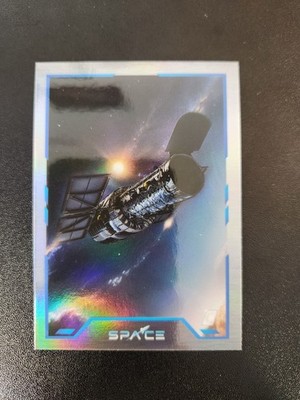 2025 Cardsmiths Space Galactic Edition Hubble Sapce Telescope #55 Rainbow Holo