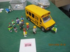 Playmobil American yellow schoolbus with working flashing lights