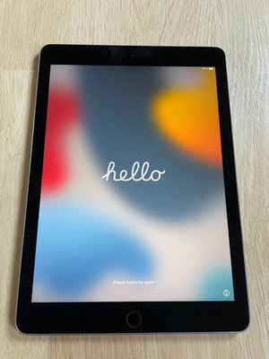 Apple iPad Air 2, 64 GB, WiFi, 9,7 Zoll, Silber, Model A1566