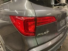 Driver Left Tail Light Quarter Mounted Fits 16-18 PILOT 1840134