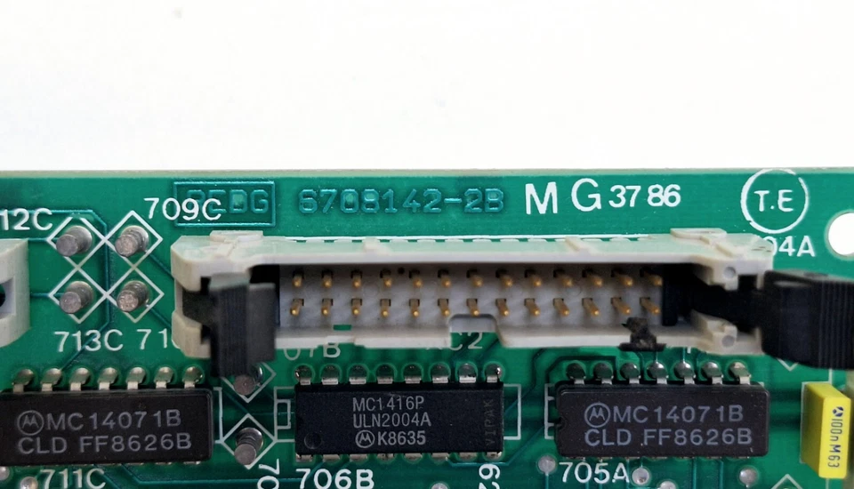 Tektronix 670-8142-2B / MG3786 Circuit Board - Image 2 of 4