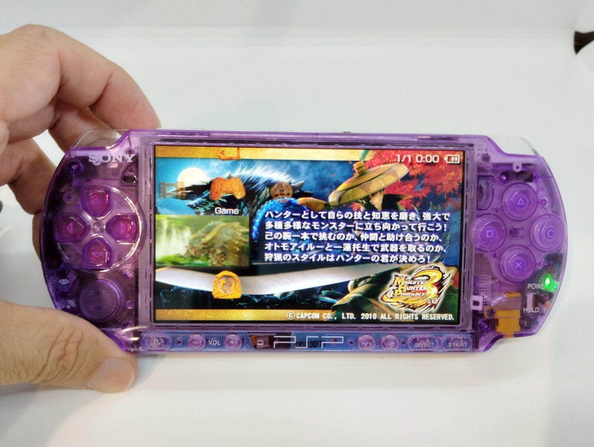 Sony PSP-3000 Playstation Portable Handheld Console Clear