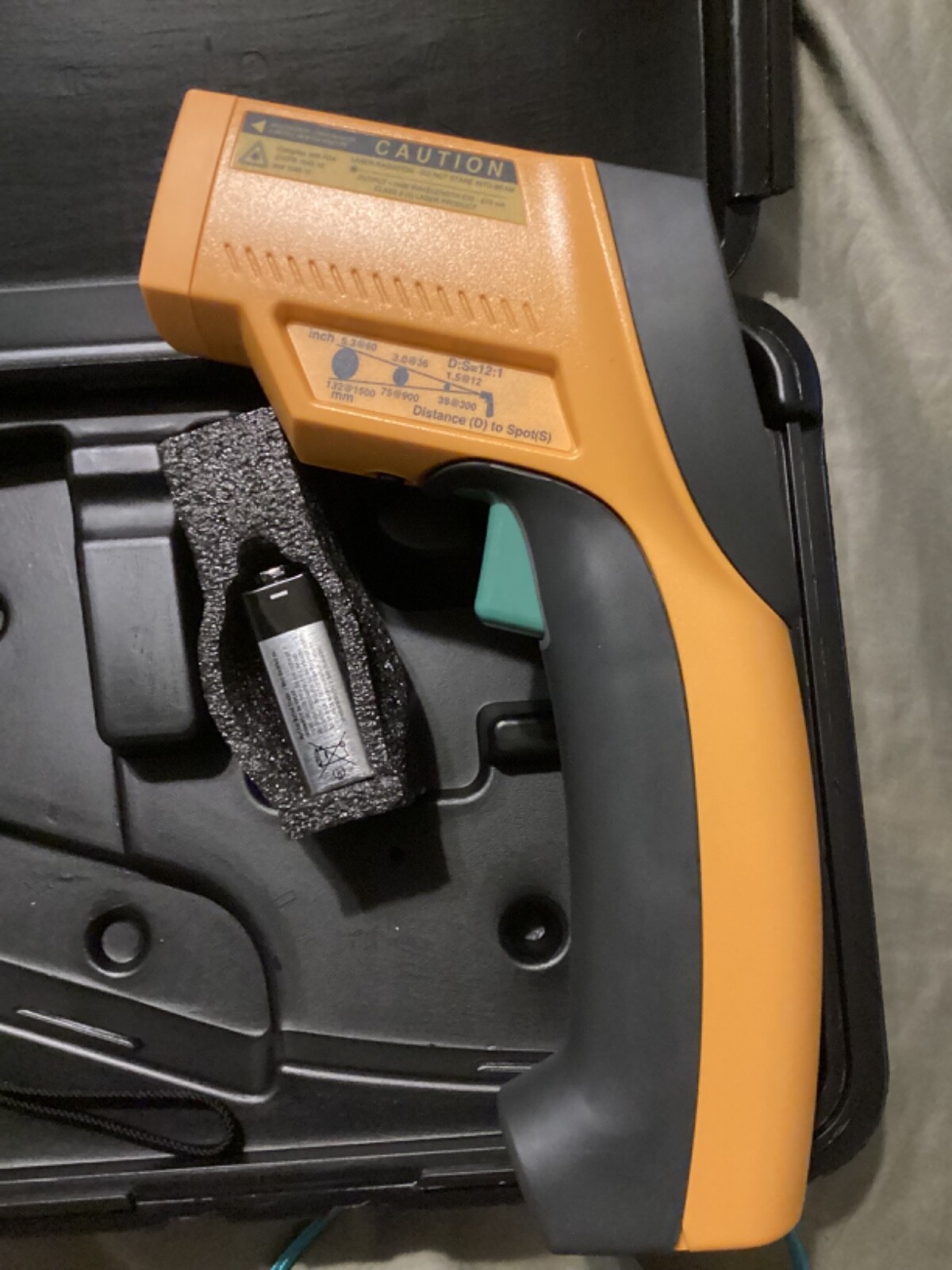 RARE NEW!! FLUKE FLUKE63, IR Thermometer, 25 to 999F, 1 In12 In