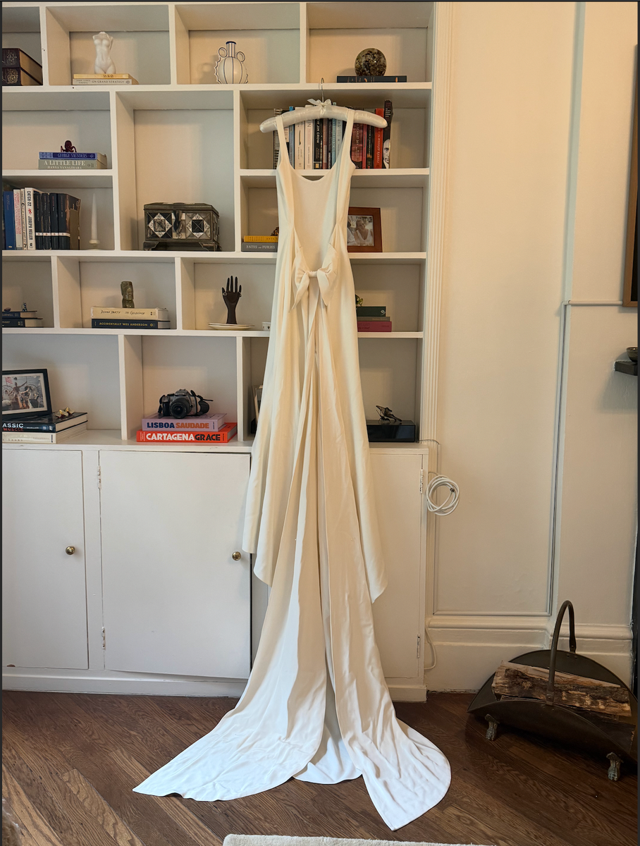 Grace Loves Lace Martini Backless Crepe Wedding Dress with Detachable Silk Bow | eBay Grace Loves Lace Martini Backless Crepe Wedding Dress with Detachable Silk Bow | eBay