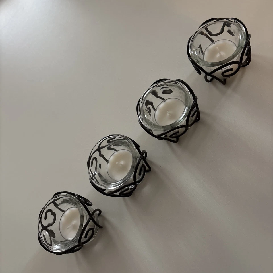 Лот из четырех металлических стеклянных подсвечников Southern Living Джеймстаун 40642 - Изображение 3 из 4