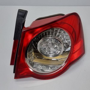 VW PASSAT (3C2) Limousine Rücklicht Rückleuchte aussen rechts 3C5945096C