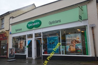 Photo A3 Tiverton : Specsavers Opticians Tiverton/SS9512 An opticians o c2016