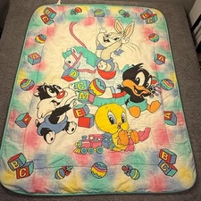 Vintage Baby Looney Tunes Crib Blanket Quilt Bugs Daffy Tweety Sylvester Pastel