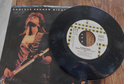 RICHARD MARX ENDLESS SUMMER NIGHTS / HAVE MERCY  45 RPM RECORD & PS 069