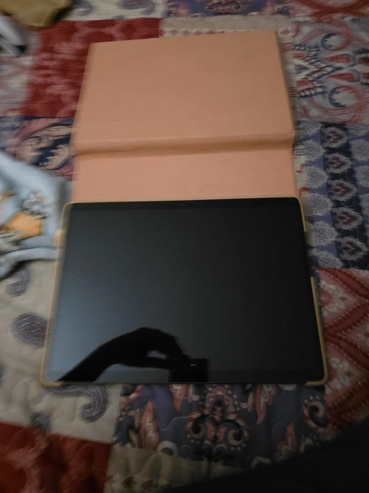 Microsoft Surface Pro 9 2022, I5-1235U, 16GB RAM, 256GB - Image 2 of 4