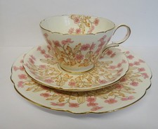 VINTAGE SHELLEY BONE CHINA PINK HEDGEROW TEACUP, SAUCER & PLATE 0189.