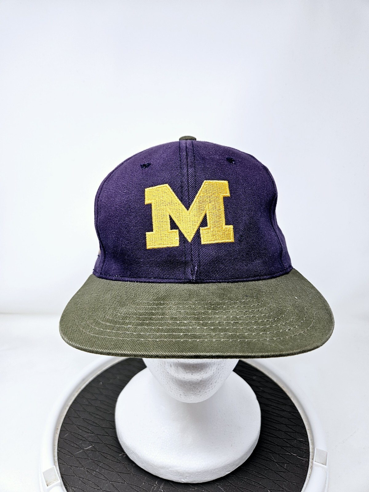 VINTAGE Michigan Wolverines Spellout 90s Snapback Hat American Needle USA Made