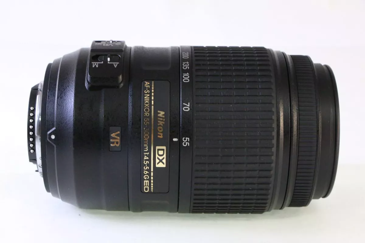 Nikon AF-S NIKKOR 55-300mm 4.5-5.6G VR-