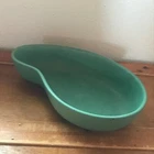 Vintage Royal Haeger USA RG67 Signed Matte Green Shallow Art Pottery Kidney Shap