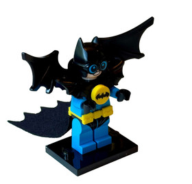 Lego Nightwing 70922 Wings and Cape Batman Movie Super Heroes Minifigure