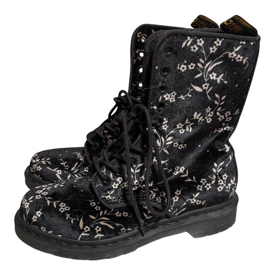 Botas Dr. Martens Mujer Talla 7 Negro Terciopelo Floral 8 Ojos De Colección Raras Foto 4 de 4