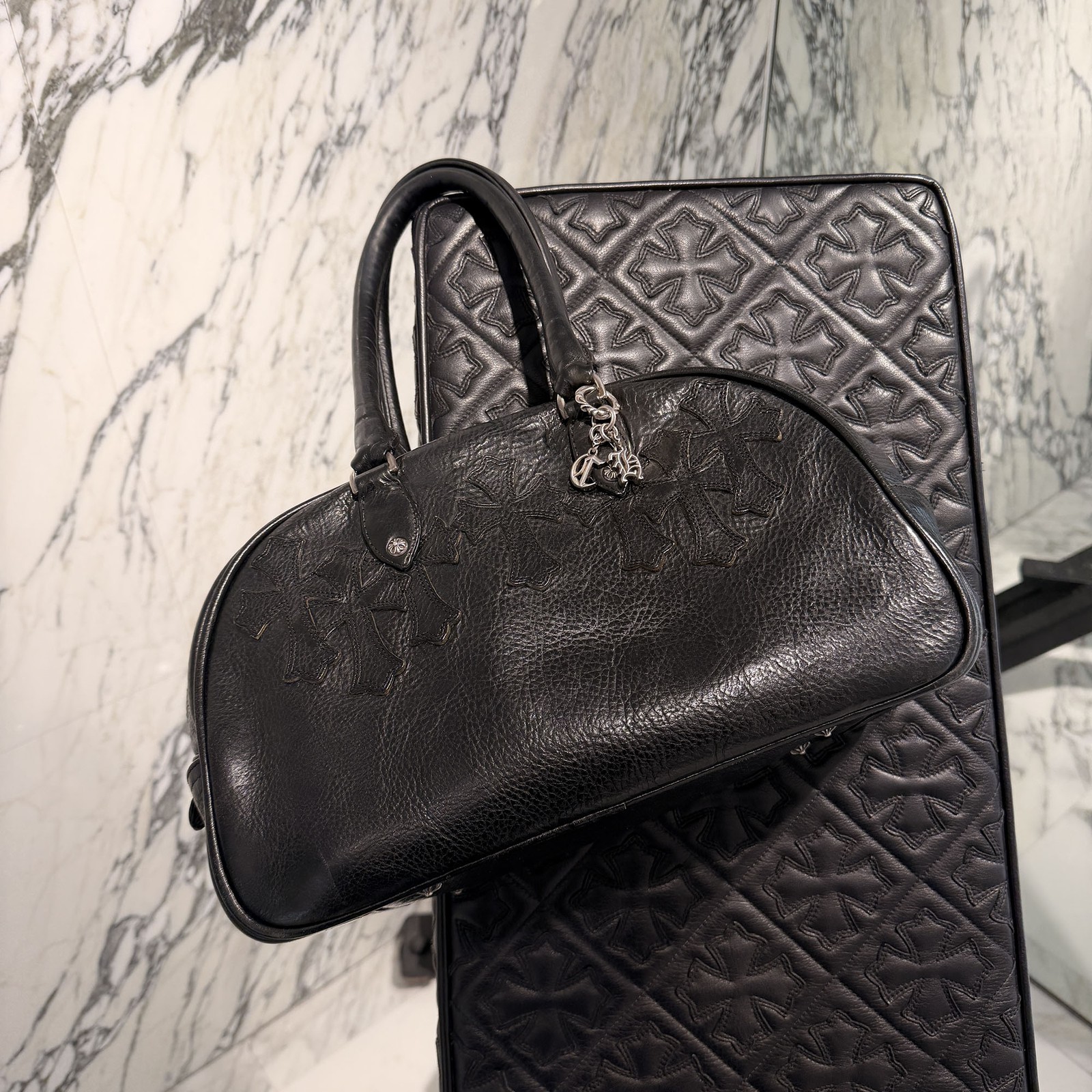 Chrome Hearts Cemetery Cross Patch M Bag m r51_0211