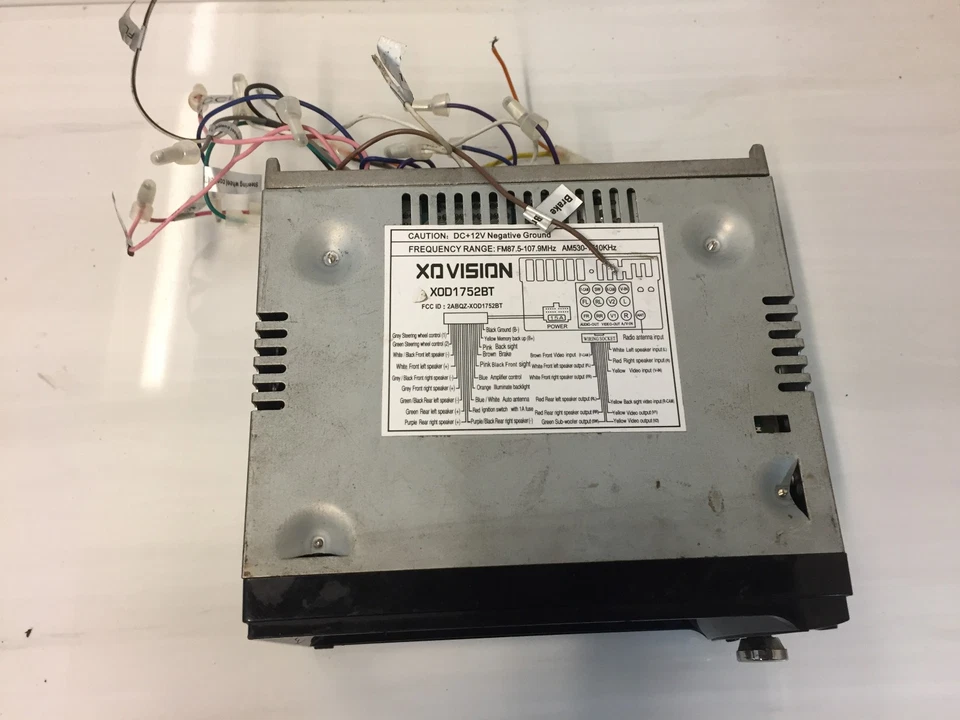 XO Vision XQD1752BT Double-DIN 6.2" Touchscreen DVD Receiver - Bluetooth, USB - Image 2 of 3