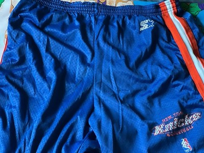 Vintage Men's Starter New York Knicks NBA Basketball Mesh Shorts