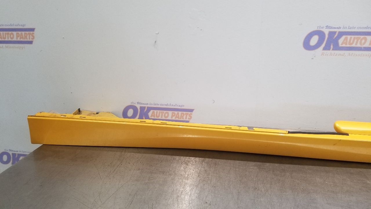 04 LAMBORGHINI GALLARDO ROCKER PANEL MOLDING SIDE SKIRT RIGHT PASSENGER YELLOW