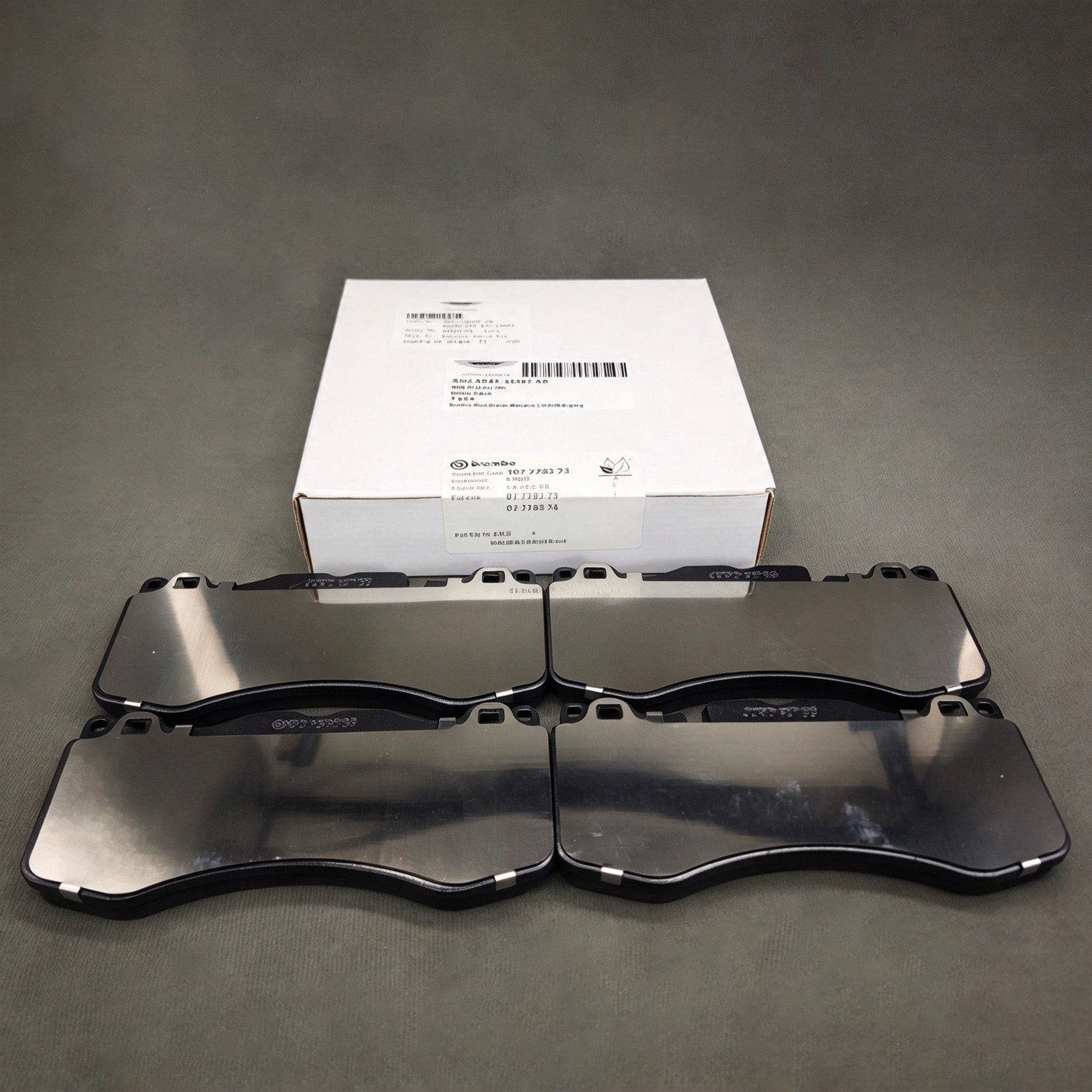 Aston Martin Rapide 2010 Front Brake pad wear sensors Set P/N AD432C562AB
