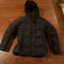Patagonia Women's Full Zip Duck Down Puffer Jacket Black Small