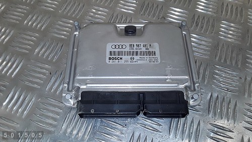Audi A4 B6 Bj 2003 Steuergerät Steuergerät 2500TD 8E0907401M