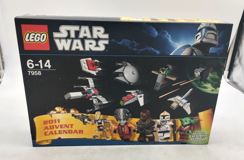 LEGO 7958 Advent Calendar 2011 Star Wars MISB New Sealed Clone Wars Figures