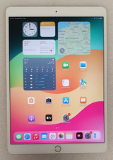 Apple iPad Pro 10.5" 2. Gen A1709 (2017) LTE 256GB Gold Lichthof #1202