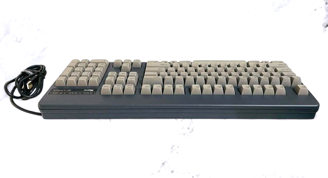 REALFORCE 104UG-HiPro YK2100 Topre Keyboard used Confirmed REALFORCE 104UG-HiPro YK2100 Topre Keyboard used Confirmed