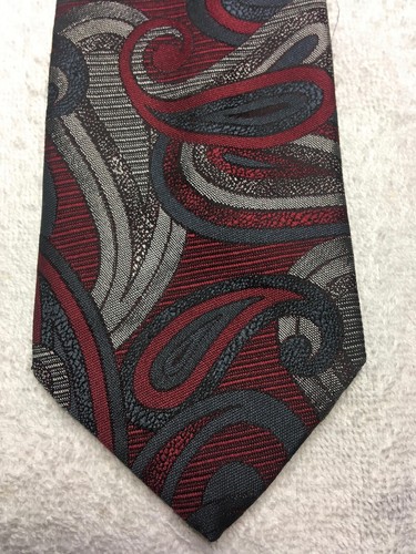 GIVENCHY MENS TIE BURGUNDY WITH SHADES OF GRAY 3.5 x 59