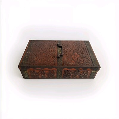  UM 1925 CADBURY BOURVILLE THREE QUEENS CHOCOLATE TIN BOX 