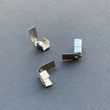 100 pcs Fold Over Flat Cord End Crimp Cap 4mm Leather Ribbon Necklace Clasp