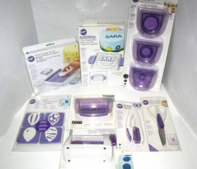 Wilton Lot of 8 Cake/Cupcake Decorating Supplies all New
