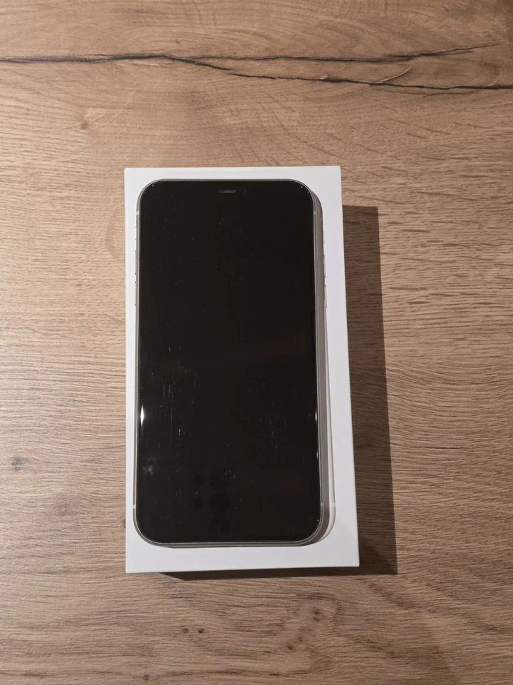 Apple iPhone 11 · 128GB, Foto 2 von 3