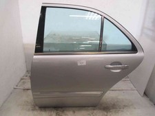 Porte arrière et accessoires Mercedes 210