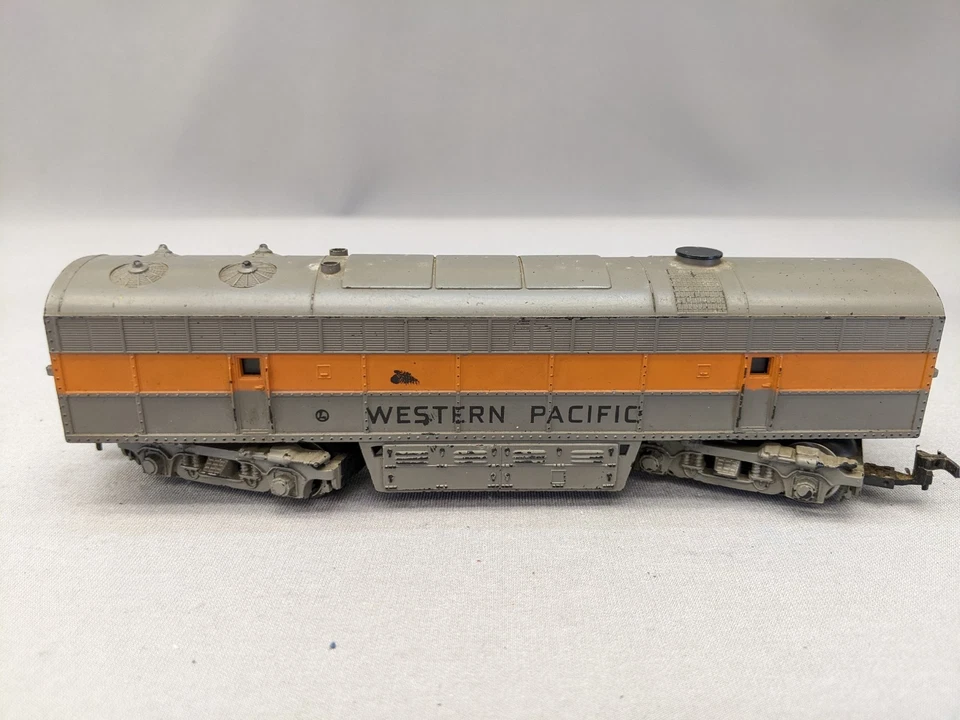 Lionel/Rivarossi Western Pacific Dummy Non-Powered, B Unit - Image 3 of 4