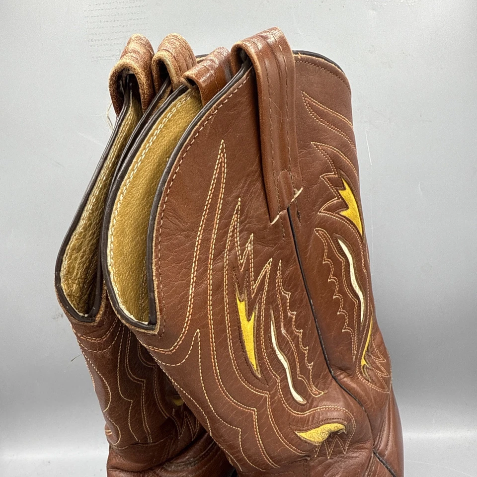 Botas Frye Cowboy Western Couro EUA Borgonha Boho Vintage Anos 70 Anos 80 8,5 B - Imagem 4 de 4