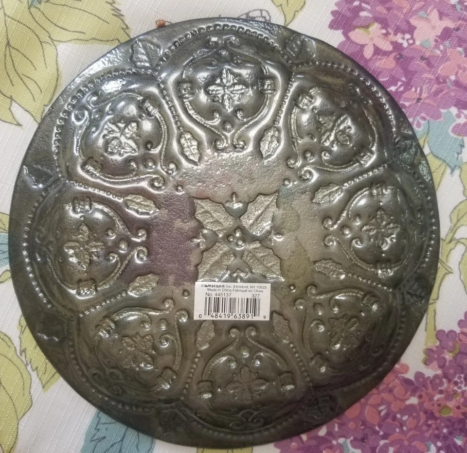 Vintage Green & Silver Fused Glass Christmas  Set Of 4 Plates - Image 2 of 4