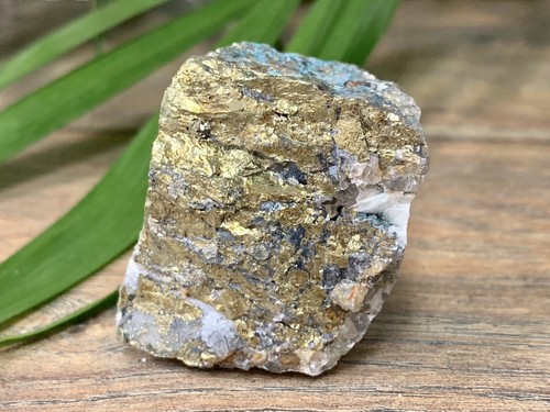 Chalkopyrit Mineral Präparat Pfau Erz Präparat Rohkristall Edelstein Reiki. - Bild 4 von 11