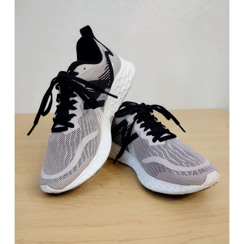 New Balance Women's Fresh Foam Lazr V2 