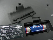 3D Printed Replacement Battery Cover for Yamaha PSR-70 D Sized Batteries